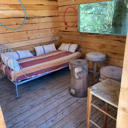 Parador Vert Chalé Le Verdier (Puy-de-Dome)