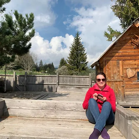 Parador Vert Chalet