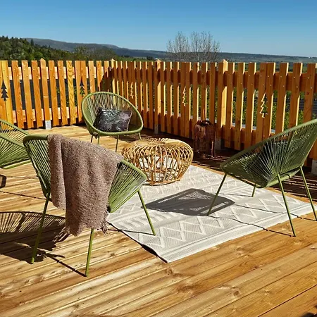 Parador Vert Chalet